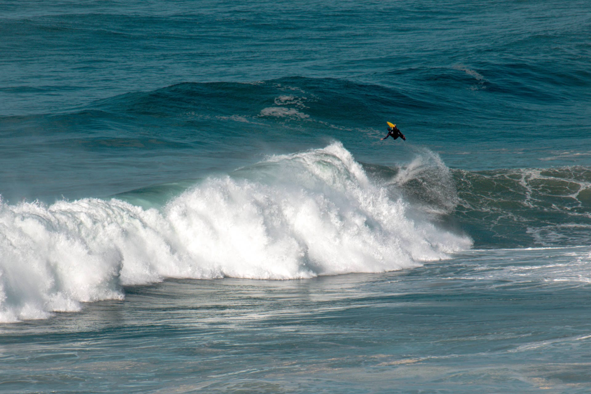 ntv Interview Freddy Olander, big wave surfing at Praia do Norte Nazaré Portugal